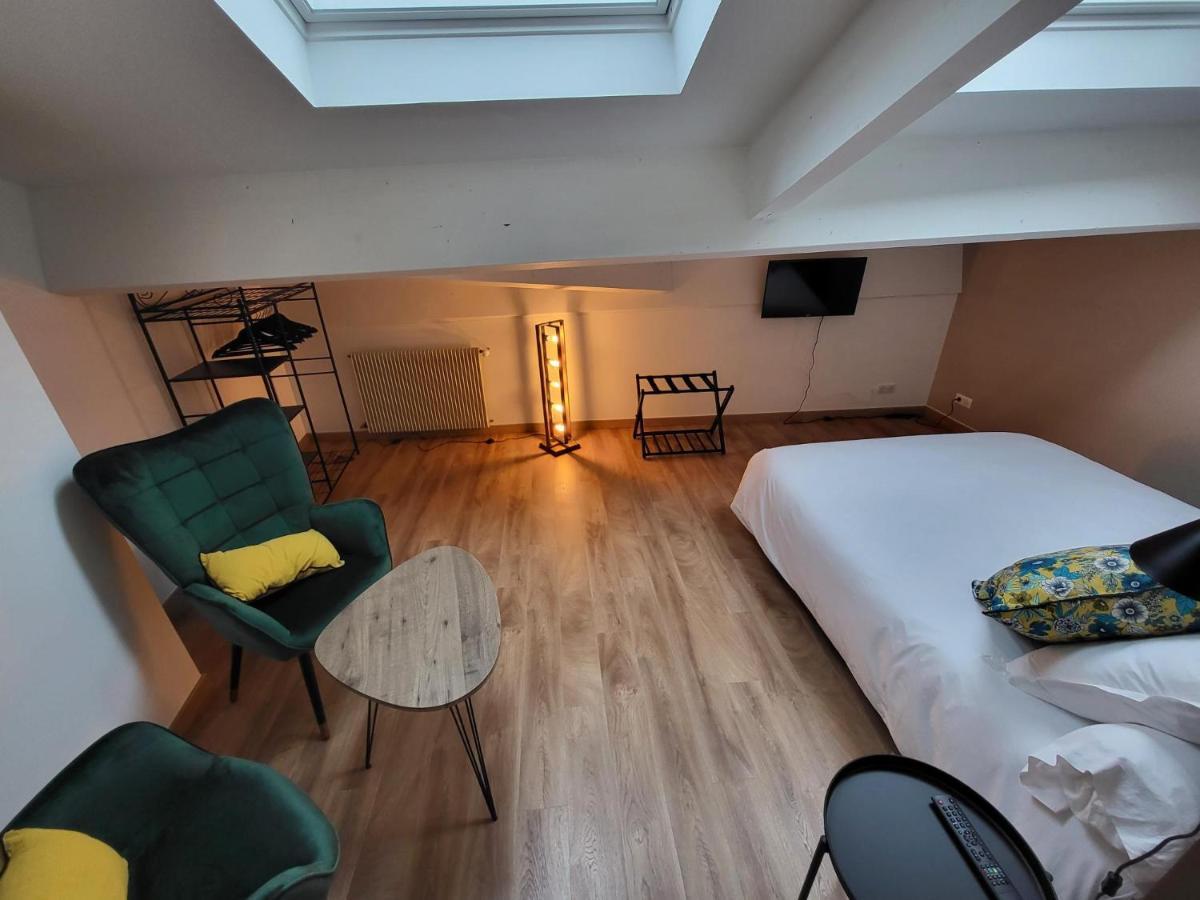 Au Clos Des Dely - Chambre D Hotes "Reference" Climatisee Mareuil  Exterior foto