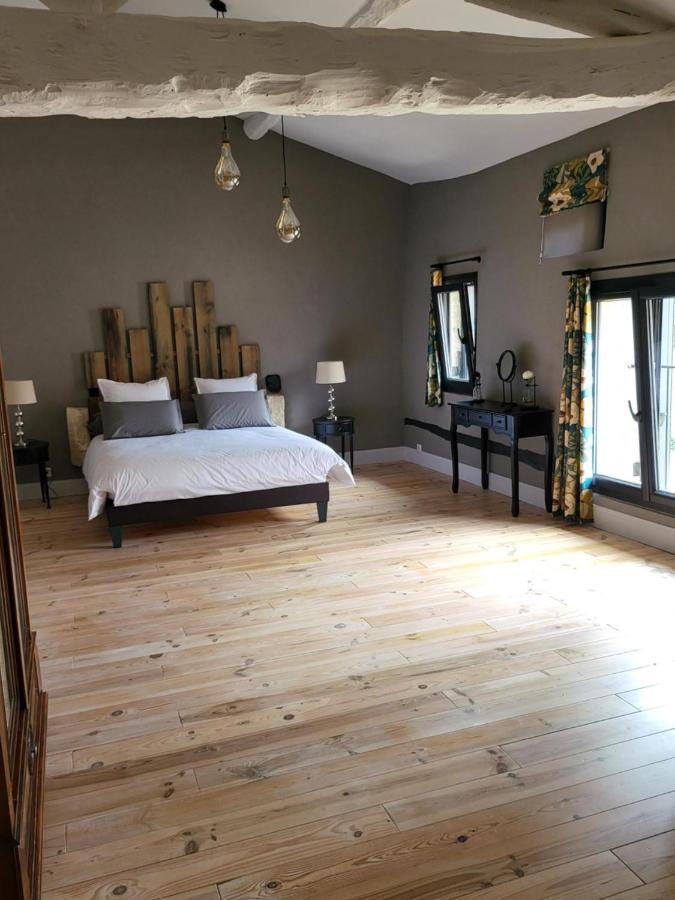 Au Clos Des Dely - Chambre D Hotes "Reference" Climatisee Mareuil  Exterior foto